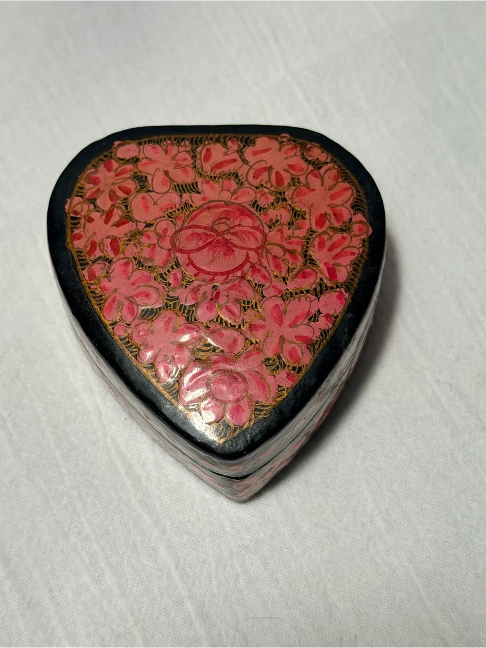 Vintage Hand-Painted Floral Heart Trinket Box in Pink and Black - Picture 3 of 8
